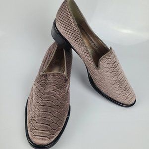 Womens Adrianna Papell Loafers Shoes Size 6M
